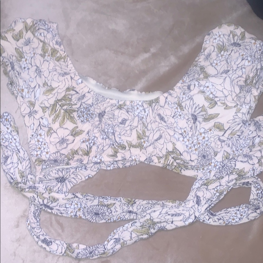 Floral Elegance Women's Tank Top